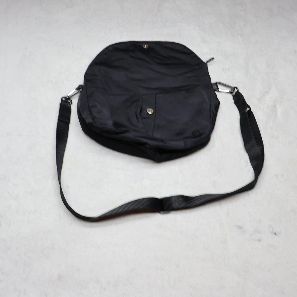 Lululemon Bag Womens OS Black All Night Festival Water Repellant Sling Crossbody